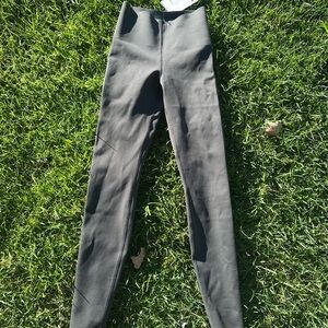 Grey Lululemon Glow Up SHR Tight 28”